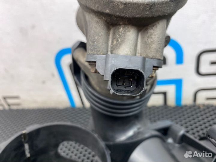 Коллектор впускной Mercedes-Benz C-Class W204