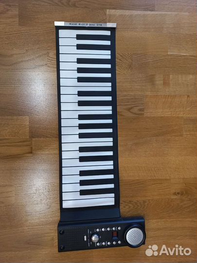 Гибкое переносное пианино