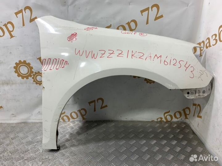 Крыло переднее правое Volkswagen Golf 5K1