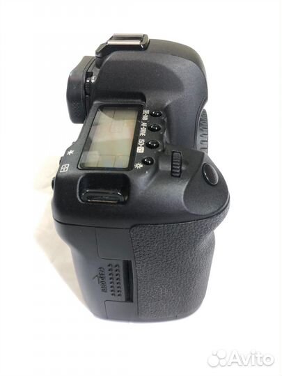 Canon 5d mark ii + EF 50mm f1/4 USM