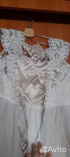 Платье свадебное