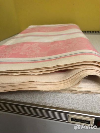 Простыни,скатерть,отрез,платки СССР