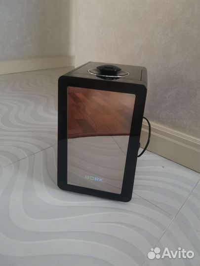 Увлажнитель Bork