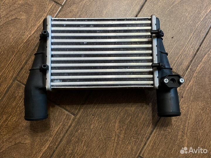 Интеркулер Nissens Audi A4 B5