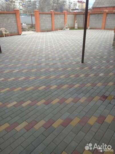 Укладка тротуарной плитки