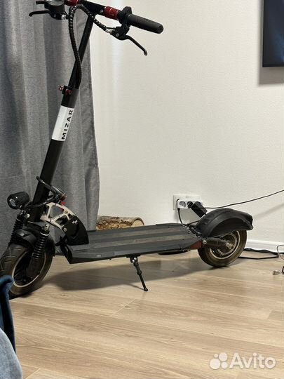Самокат взрослый электрический