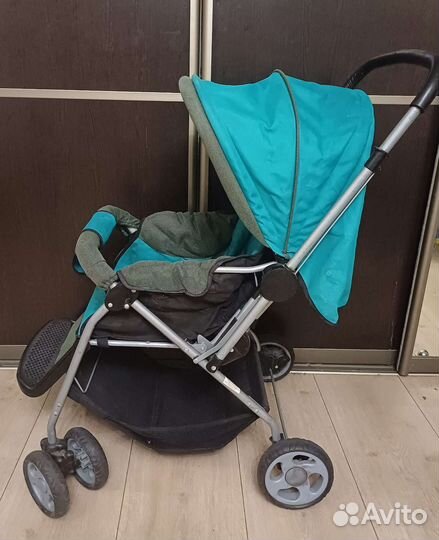 Прогулочная коляска