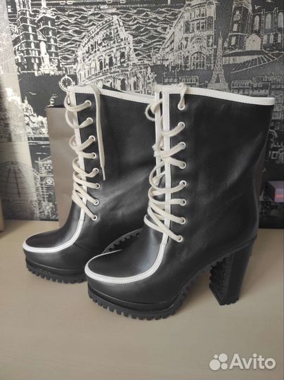 Сапоги (ботинки) демисезон из самих Эмиратов