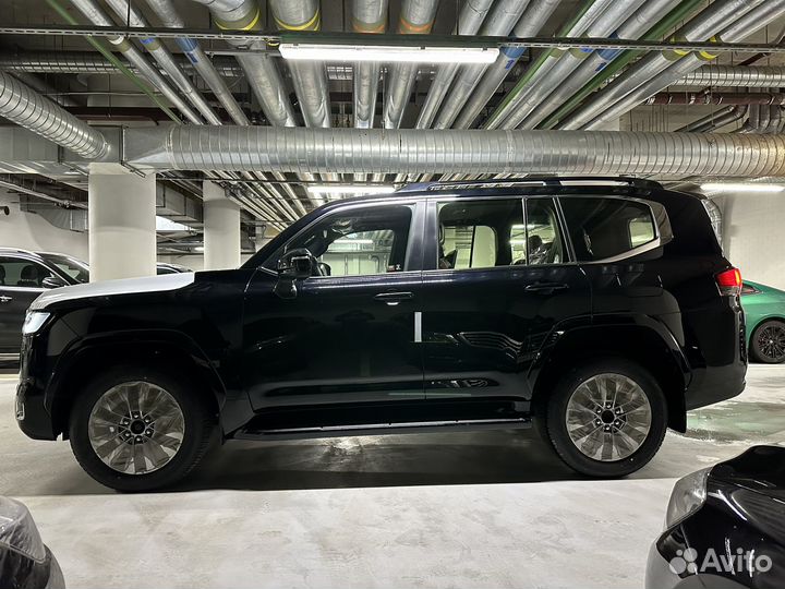 Toyota Land Cruiser 3.3 AT, 2023, 10 км