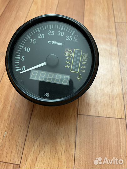 Тахометр