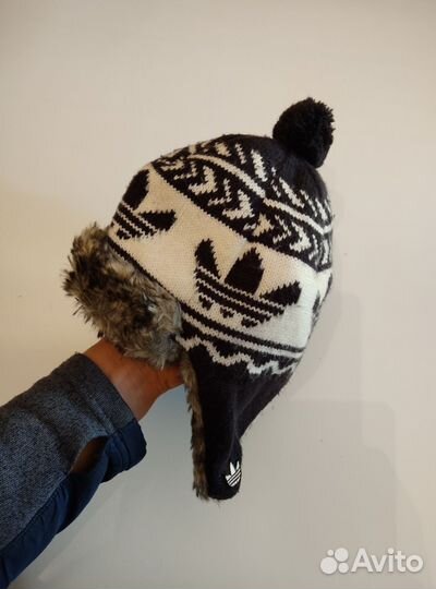 Редкая шапка Adidas originals