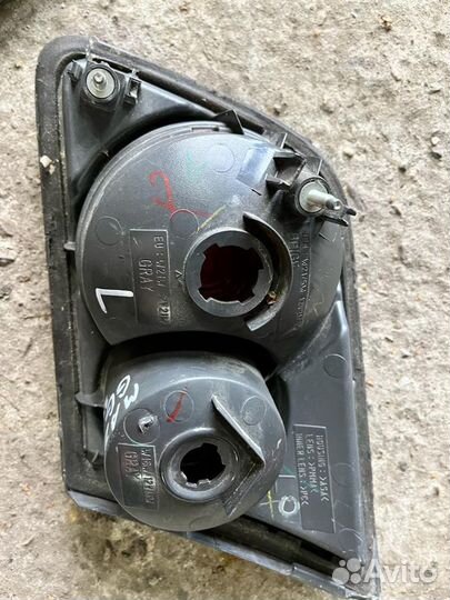 Фонарь задний левый внутренний Mazda 6 GG седан