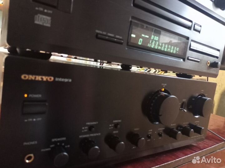 Усилитель onkyo integra A-9911