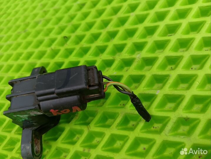 Mazda CX 7 Датчик положения коленвала