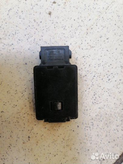 Датчик дождя Hyundai Santa Fe 4 D4HB 2019