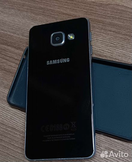 Телефон Samsung galaxy А3