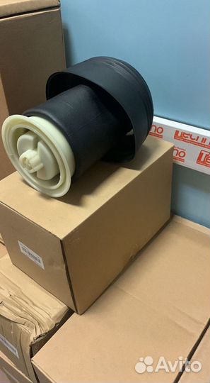 Задний пневмобаллон BMW X5 E70