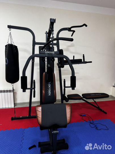 Силовой тренажер многофункциональный