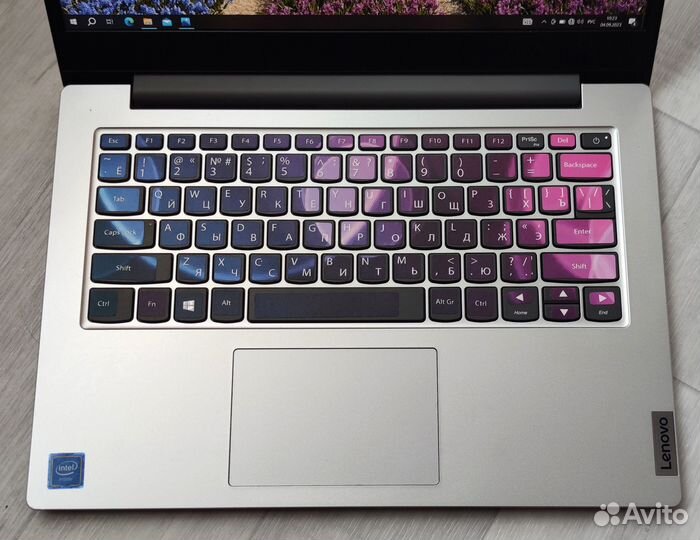 Lenovo\Как новый\FHD IPS\Intel 2x 2800\SSD\акб 6ч