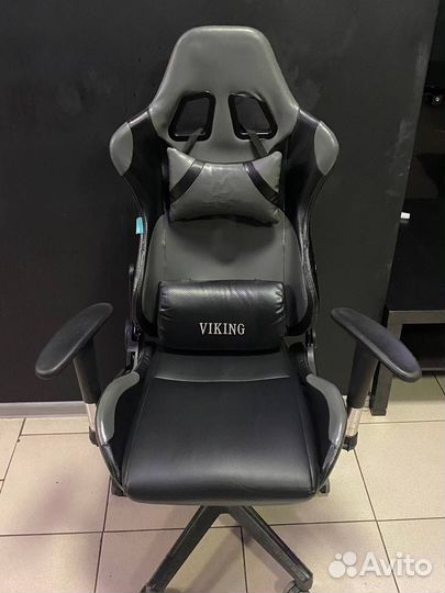 Компьютерное игровое кресло бюрократ viking