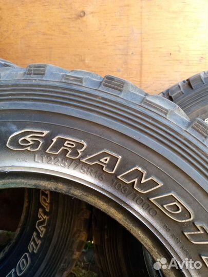 Dunlop Grandtrek MT2 225/75 R16