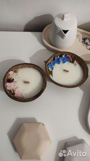 Свеча в кокосе (массажная свеча)