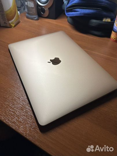 Apple MacBook Air 13 2020 m1