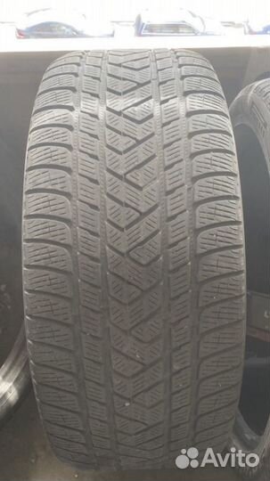 Pirelli Scorpion Winter 275/40 R22 108V