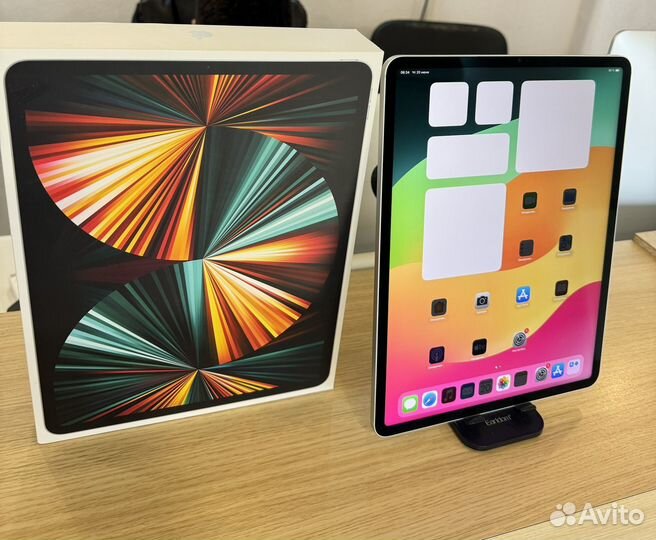 iPad Pro 12,9 дюйма (5-го поколения) 256gb