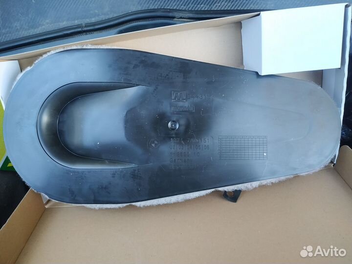 Воздушный фильтр BMW (Арт. 13717800151)