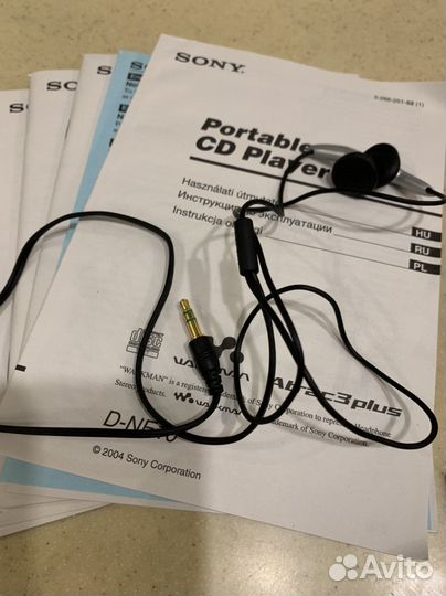 CD плеер Sony Walkman D-NE10