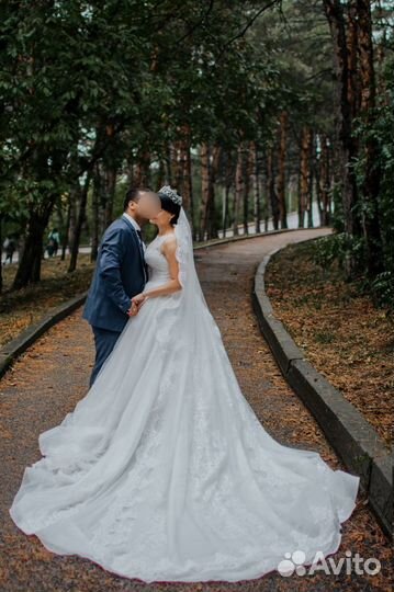 Свадебное платье