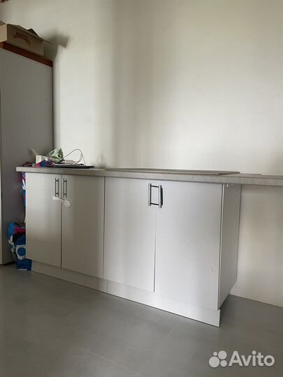 Кухонный шкаф со столешницей и раковиной бу