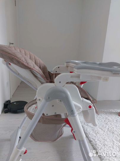 Стул для кормления