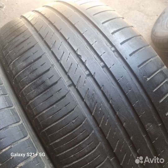 Kinforest KF-550 275/40 R20 106Y