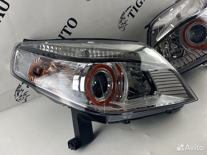 Фара передняя L+R Geely Mk Cross