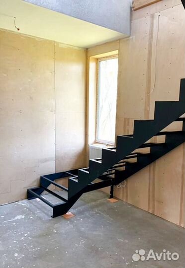 Лестницы прямые под ключ