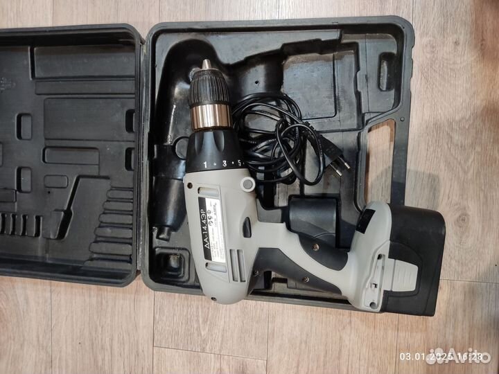 Дрель шуруповерт