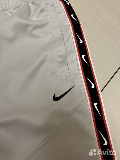 Спортивные штаны nike