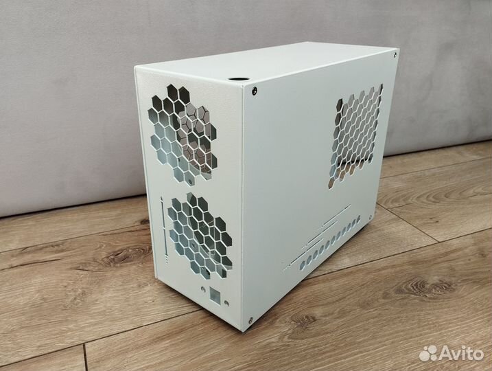 Корпус для пк mini itx