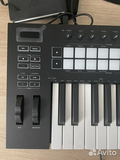 Novation Launchkey 25 MK3