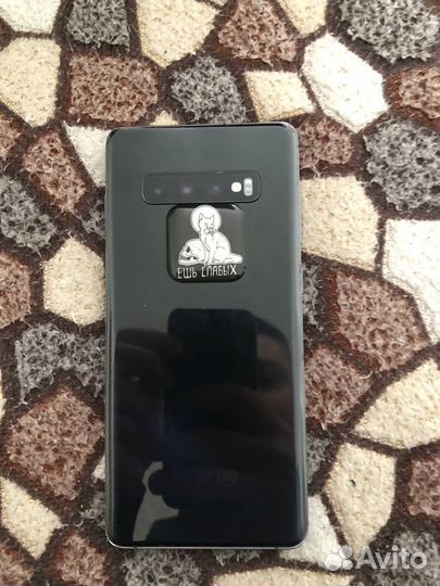 Samsung Galaxy S10+, 8/128 ГБ