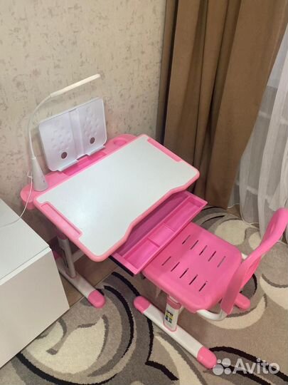 Растущая парта и стул Anatomica