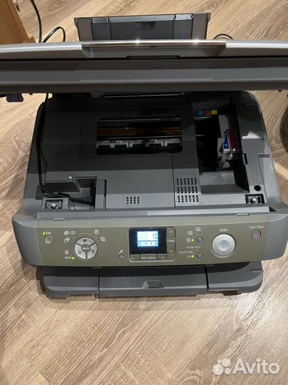 Мфу струйное Epson Stylus Photo RX520, цветн., A4