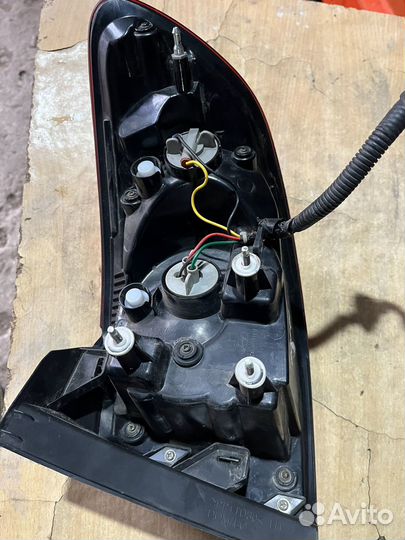 Стоп сигнал Хундай сантафе