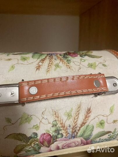 Шкатулка сундучок