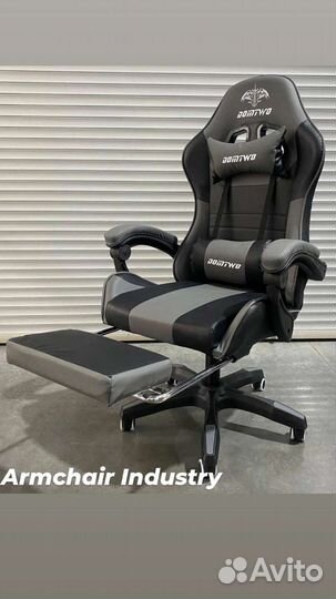Игровое кресло компьютерное кресло