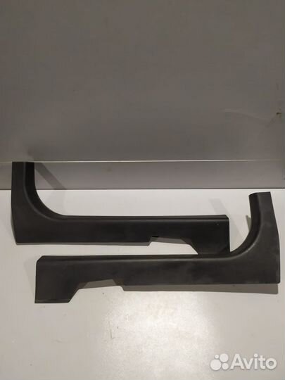 Внутренние накладки порогов Nissan Qashqai 2008