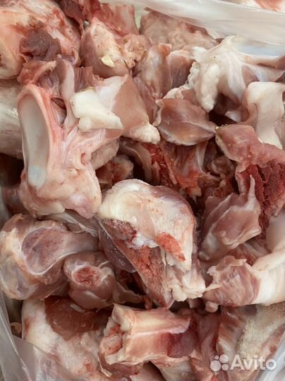 Кости, обрезь свиная и говяжья