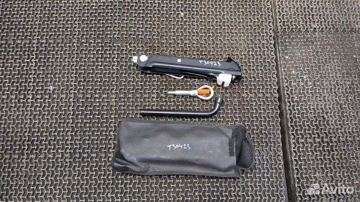 Набор инструментов штатный Opel Zafira A, 2003